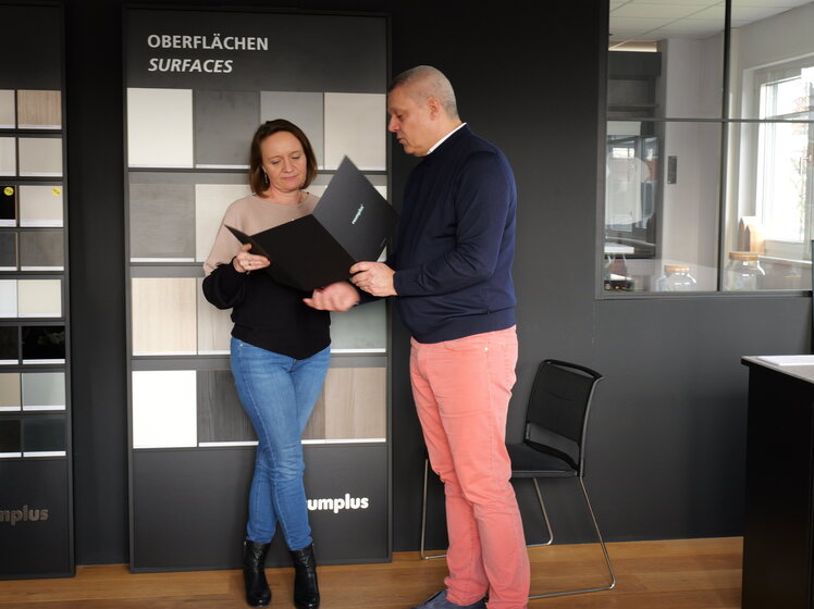                                                                 